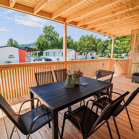 Premium Mobile Homes With Thermal Riviera Tickets Catez ob Savi Dış mekan fotoğraf