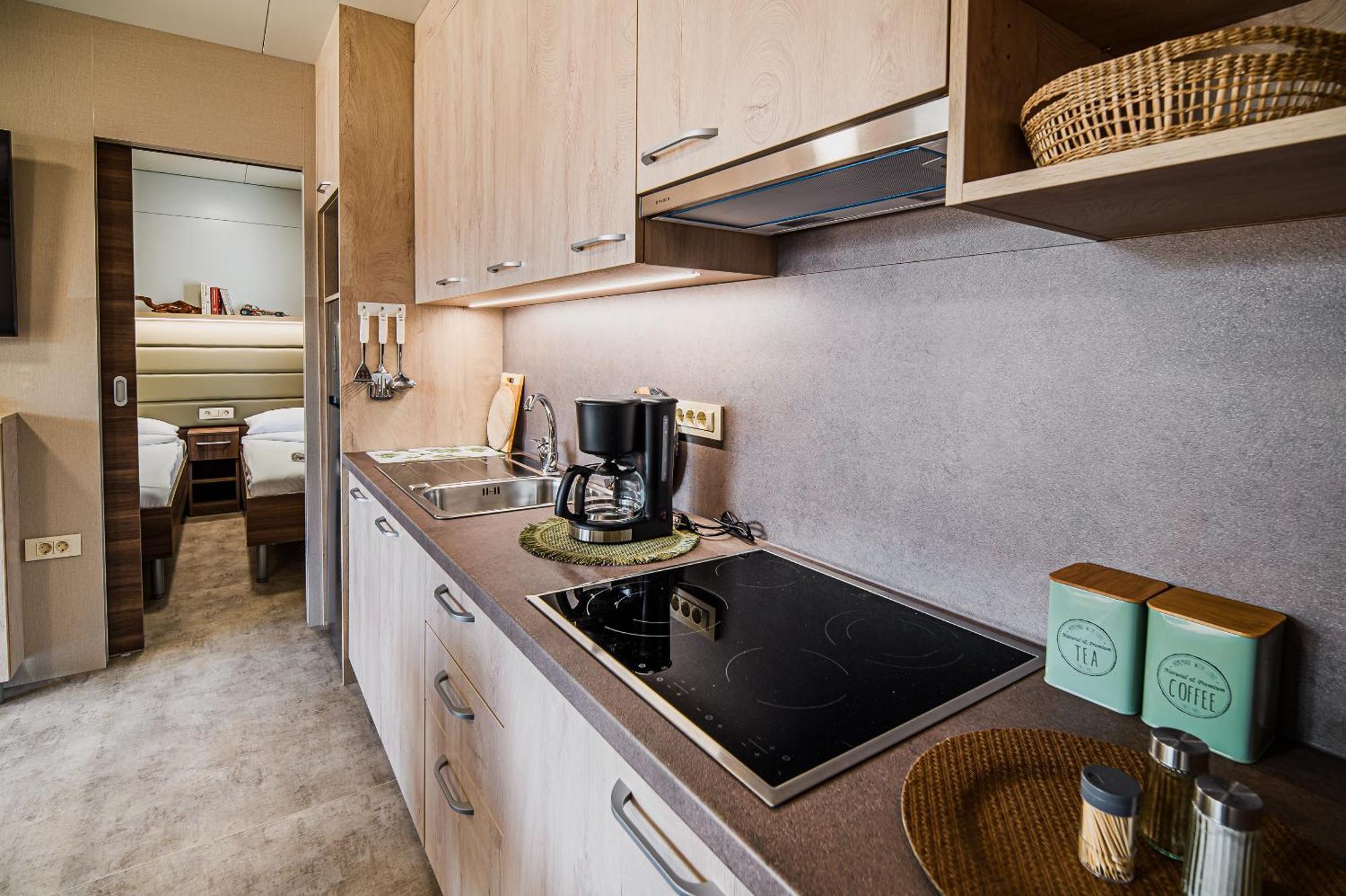 Premium Mobile Homes With Thermal Riviera Tickets Catez ob Savi Dış mekan fotoğraf