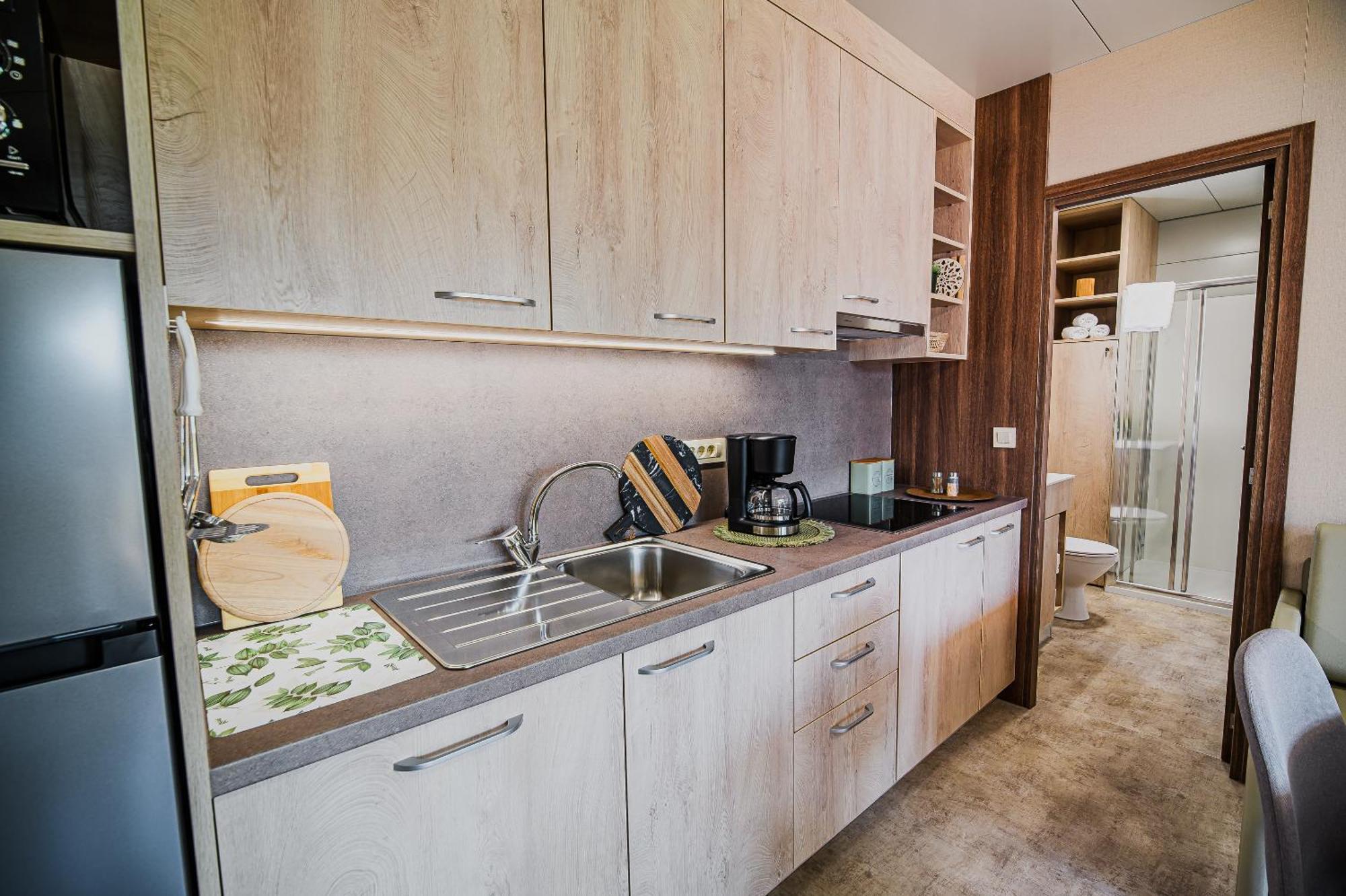 Premium Mobile Homes With Thermal Riviera Tickets Catez ob Savi Dış mekan fotoğraf